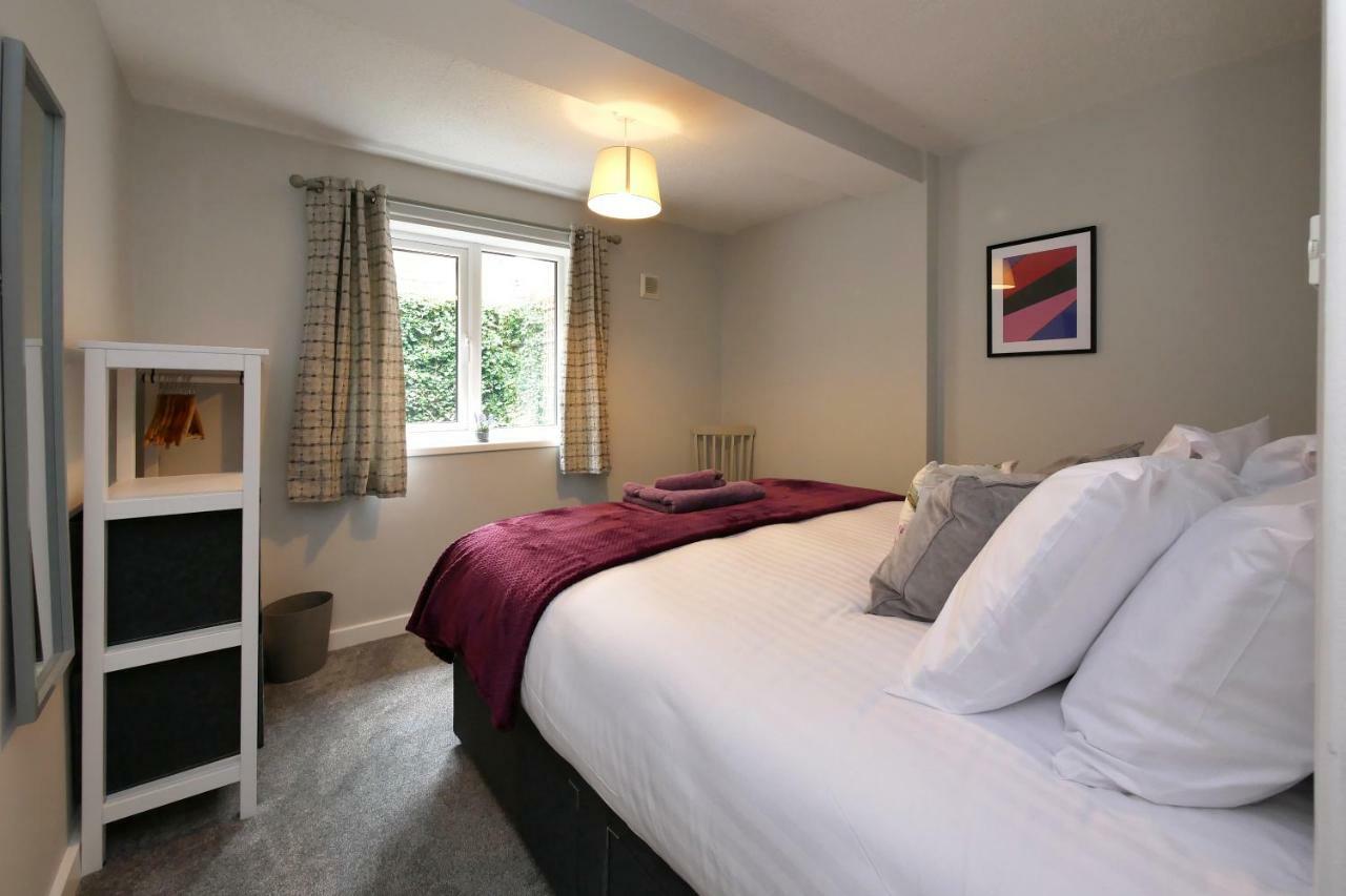 Crewe Short Lets 4 Victoria Court, Crewe Lägenhet Exteriör bild